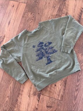 Olive Green Graphic Crewneck Sweatshirt - Women's